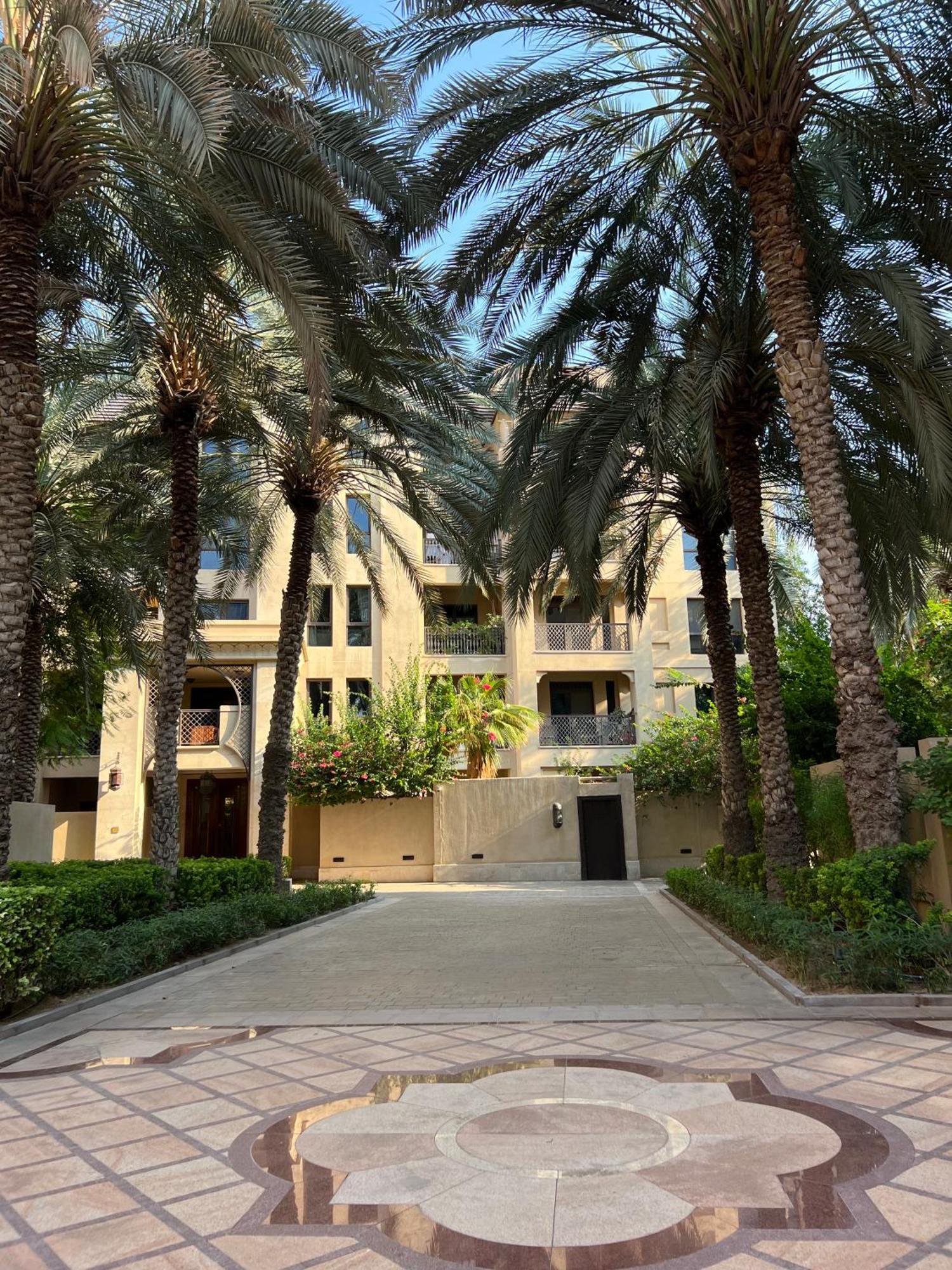 Smartapt Elegant 1 Bdr Burj View Dubai