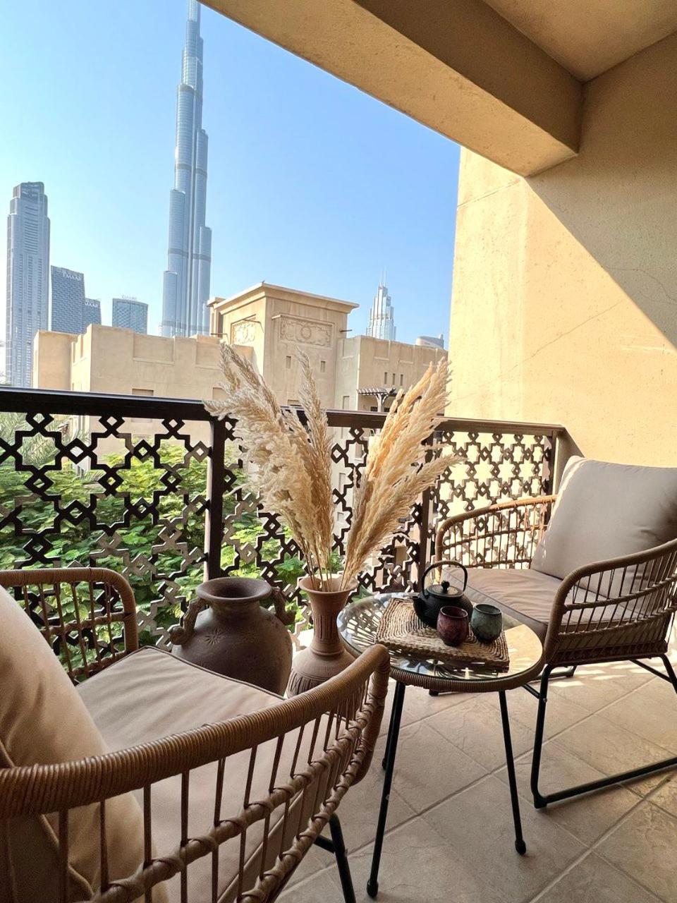 Smartapt Elegant 1 Bdr Burj View * Dubai